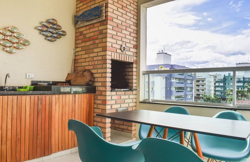 Itagua Apartment | Complete apartment, balcony with sea view and barbecue Wi-fi, 2 parking spaces, 200m from the beach