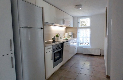 Altefaehr House | Complete ground floor of the two-family house in the youngest Rügenseebad, in Altefähr