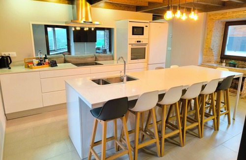 Laxe Cottage | Complete House with the best of a rural environment and just 1km from the beach