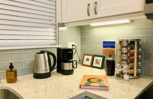 Laguna Hills Condo | Completely Remodeled and All New Furnitures & Appliances!