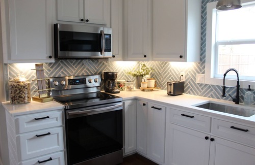 San Angelo House | Completely Remodeled home walking distance to the Coliseum & Spur Arena