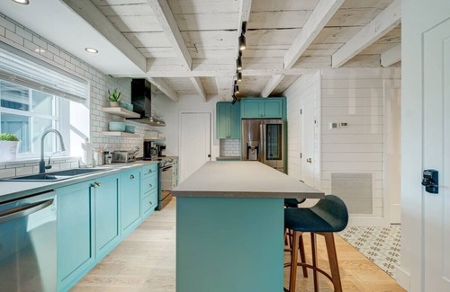 Bromont Cottage | Completely renovated ancestral home