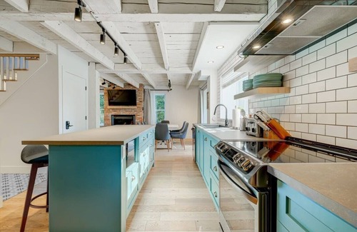 Bromont Cottage | Completely renovated ancestral home