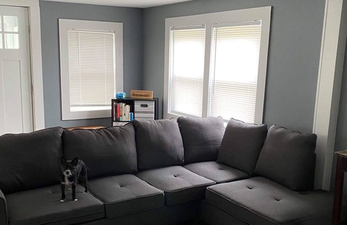 New Hampton House | Completely renovated house near lake