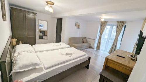 Moinesti Hotel | Complex Parc Pini Moinesti