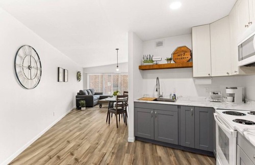 Orange Prairie Apartment | Concord C8 · Slice of the Good Life: Concord C8