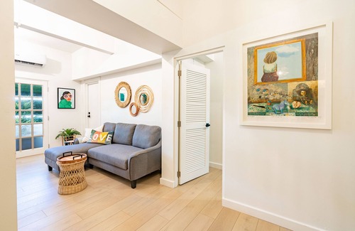 Santurce Apartment | Condado Beach Chic - Walk everywhere