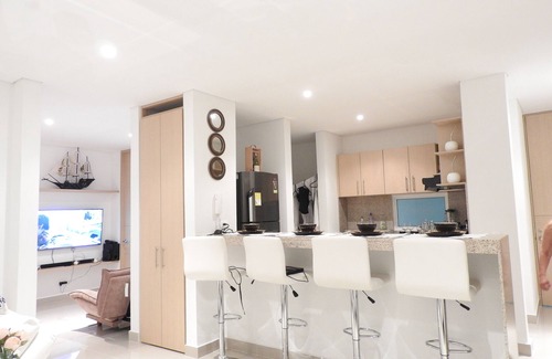 Comuna 2 Condo | Condominio Reserva del Mar, Apto Estilo Resort, Salida Privada a la Playa