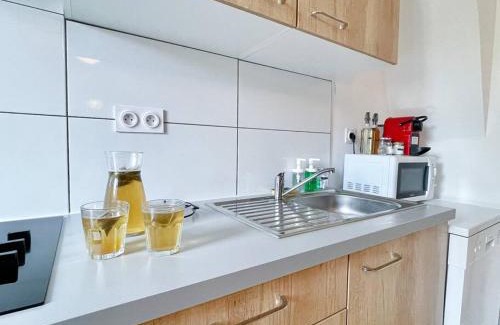 Mulhouse Apartment | Confort, idéalement situé, 2 chambres en enfilade, parking gratuit, tram-train, proche autoroute