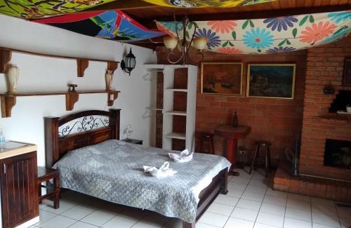 La Guaria Apartment | Confortable y privado estudio en zona exclusiva .