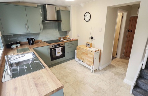 Grimsby Cottage | CONISHOLME, pet friendly, country holiday cottage in North Thoresby