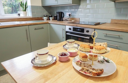 Grimsby Cottage | CONISHOLME, pet friendly, country holiday cottage in North Thoresby