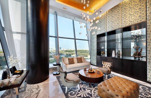 Abu Dhabi Resort | Conrad Abu Dhabi Etihad Towers