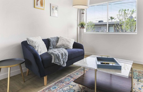 Camelback East Condo | Contemporary Condo in Central Biltmore area