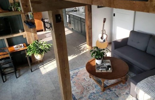 Suffield House | Contemporary Cottage, Views, 15mins BDL Int. Wi-fi