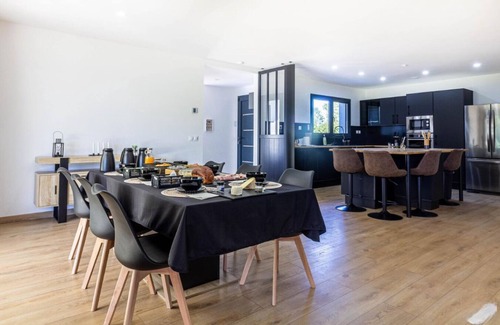 Saint-Martin House | Contemporary house in the countryside 45 minutes from the Pic du Midi de Bigorre