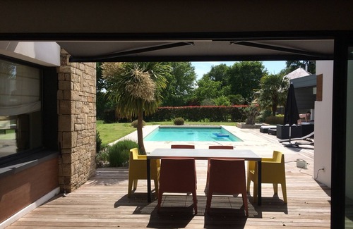 Locmine House | Contemporary house with swimming pool, jacuzzi and gym.