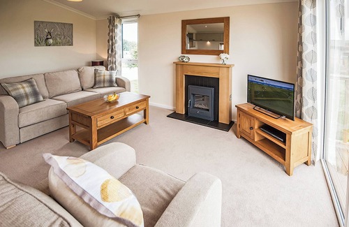 Tunstall Ski Chalet | Contemporary lodge furnished to a very high standard.