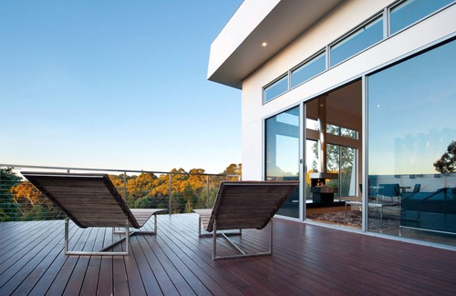 Daylesford Villa | Contemporary luxury accommodation specially designed for romantic escapes.