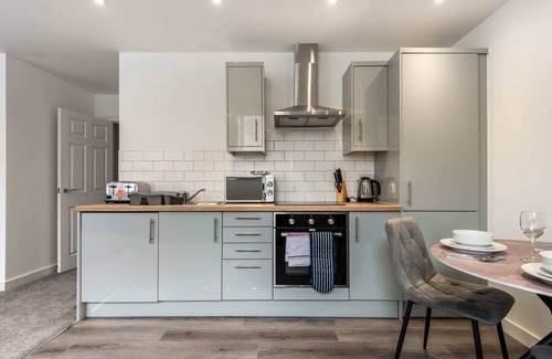 Rotherham Apartment | Contemporary Studio Apartment in Central Rotherham