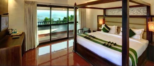Vayittiri Hotel | CONTOUR ISLAND RESORT & SPA , wayanad