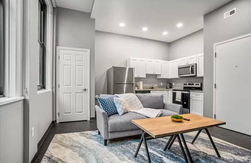 Cultural District Apartment | Convenient 1BR Downtown PGH near PNC Park