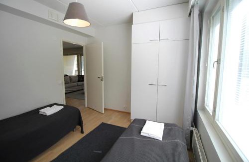 Lahti Apartment | Convenient Apartment for 5 with Sauna