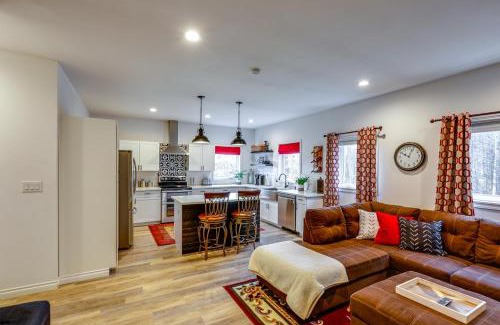 Fairbanks Apartment | Convenient Fairbanks Guest Suite with Grill!