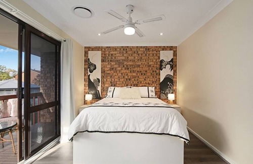 Gorokan Villa | Convenient location; close to Tuggerah Lake.