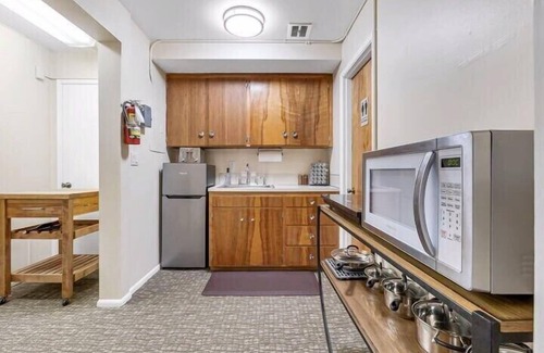 University District Apartment | Convenient Location in Seattle's U District