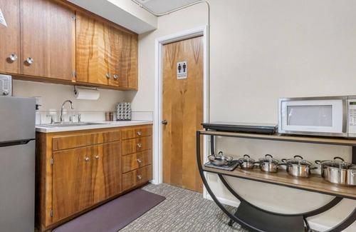 University District Apartment | Convenient Location in Seattle's U District
