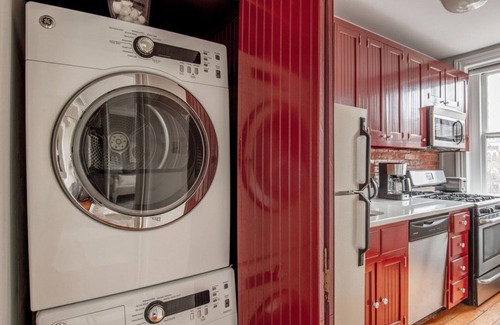 Logan Circle Apartment | Convenient Logan Circle 1BR close to 14th St. by Blueground