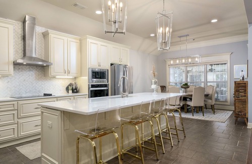 Tuscaloosa House | Convenient & Stylish Tuscaloosa Getaway Home