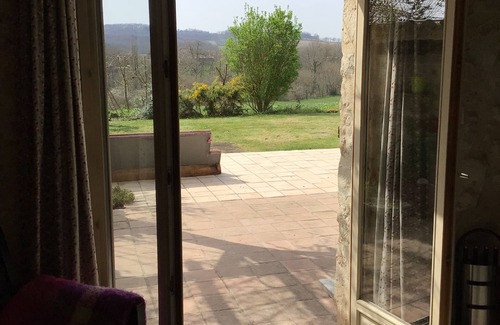 Salles House | Converted barn in a peaceful setting, perfect for exploring the Lot-et-Garonne