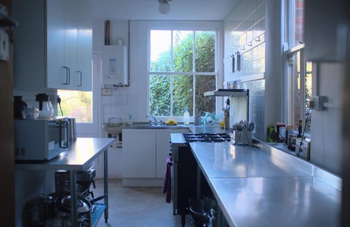 Winslow Cabin | Converted stable block cottage with function room, courtyard garden & woodland