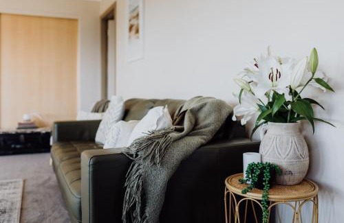 Akaroa House | Cool and Calm on Kiama