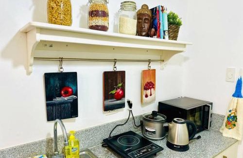 Tagaytay Apartment | Cool and Savvy 1BR @Cool Suites Tagaytay