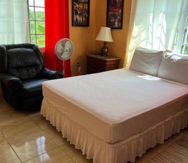 Montego Bay Apartment | Cool Breeze Mobay