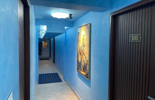 Kozhikode Hotel | Cool hotel with AC in vibrant Kozhikode