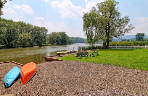 Milford House | Cooperstown Baseball Rentals - Goose Bay