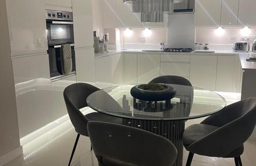 Barrhead House | COP26 Detached new build home