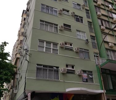 Copacabana Apartment | Copacabana sides