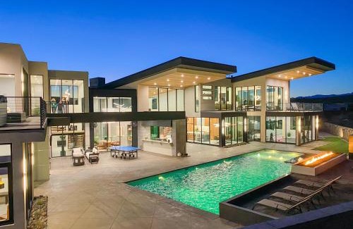 Hurricane House | Copper Rock 3653 Private Pool, Hot Tub, Basketball Court, in-ground trampoline, and more