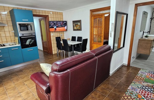 Pozo Alcon Apartment | Coqueto Apartamento Planta Baja con una Increíble Zona de Jardín y Piscina