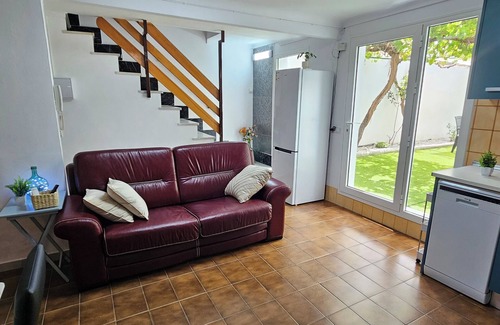 Pozo Alcon Apartment | Coqueto Apartamento Planta Baja con una Increíble Zona de Jardín y Piscina