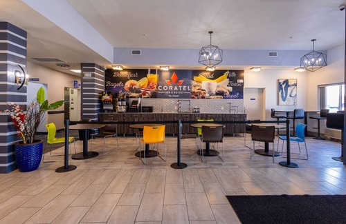 Inver Grove Heights Hotel | Coratel IGH - Deluxe 1 King Suite NS