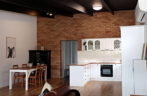 Moffat Beach House | Corban Villas @ Moffat Beach