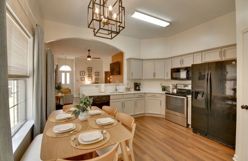 Cordova House | Cordova Home Rental: Shelby Farms Greenline Access