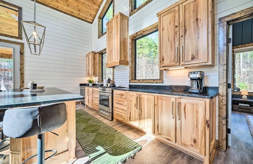 Broken Bow Villa | Corey Kent s Cabin Country Charm Family Fun Hot Tub Oasis