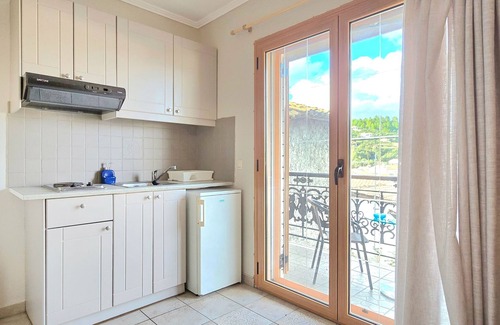 Gaios Apartment | Corfu Apt in Gaios with 1 bedrooms and 1 bathrooms